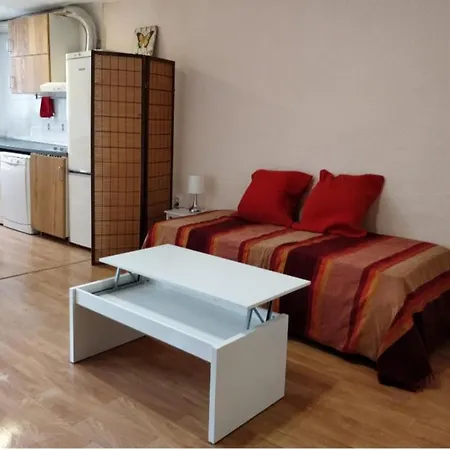 Private Studio-room In Malvarrosa Beach ולנסיה